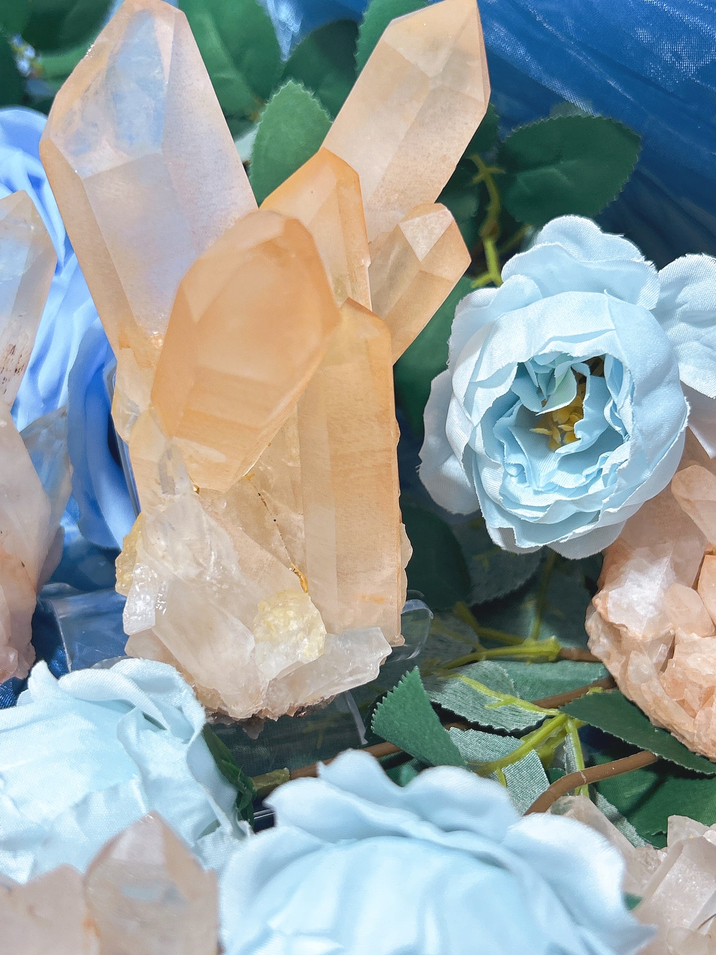 rose quartz cluster